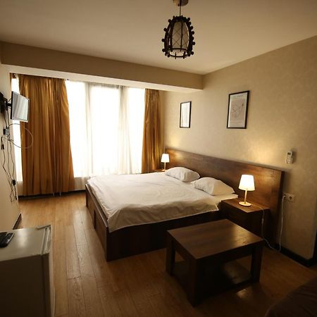 Dream Sky Hotel Tbilisi Buitenkant foto