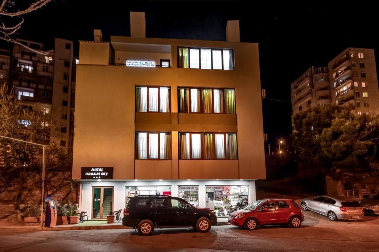 Dream Sky Hotel Tbilisi Buitenkant foto