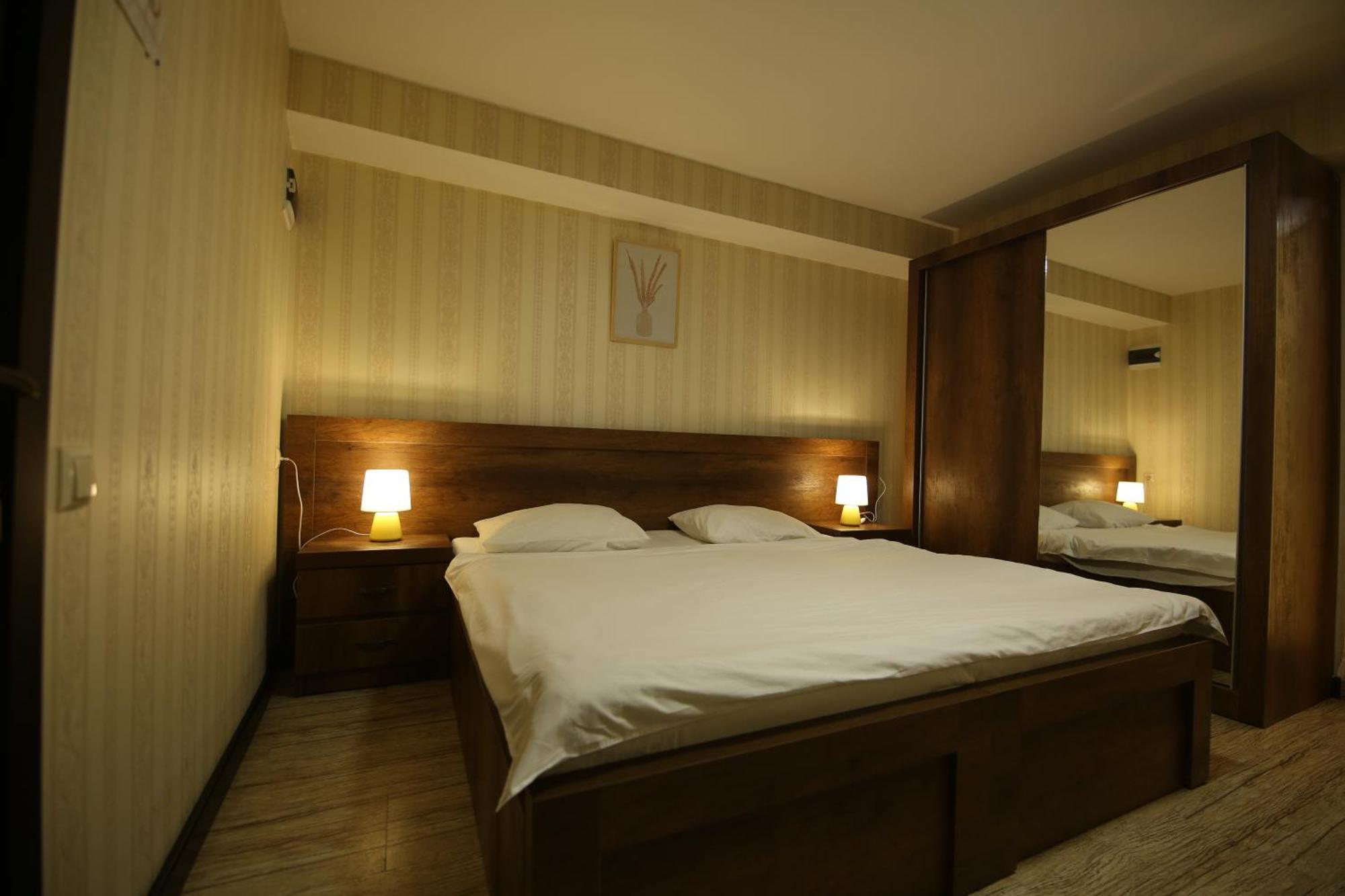 Dream Sky Hotel Tbilisi Buitenkant foto